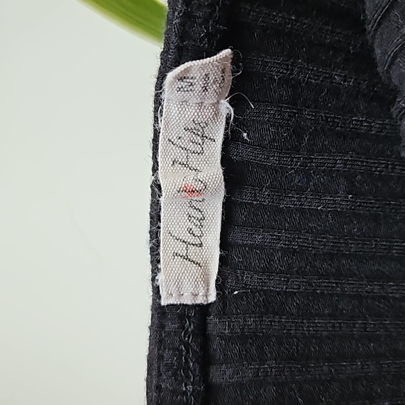 Black Midi Bodycon Dress | Medium | Fashion Nova | Flattering - Picture 4 of 5